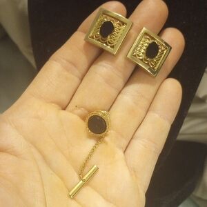 Danté Gold Tone and Black Onyx Woven Cufflinks Set, EUC